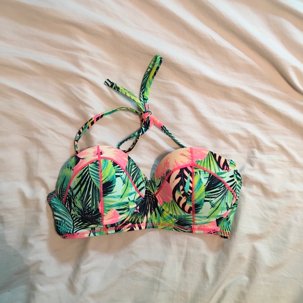 Bikini top